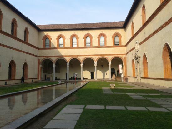 Sforzesco slott